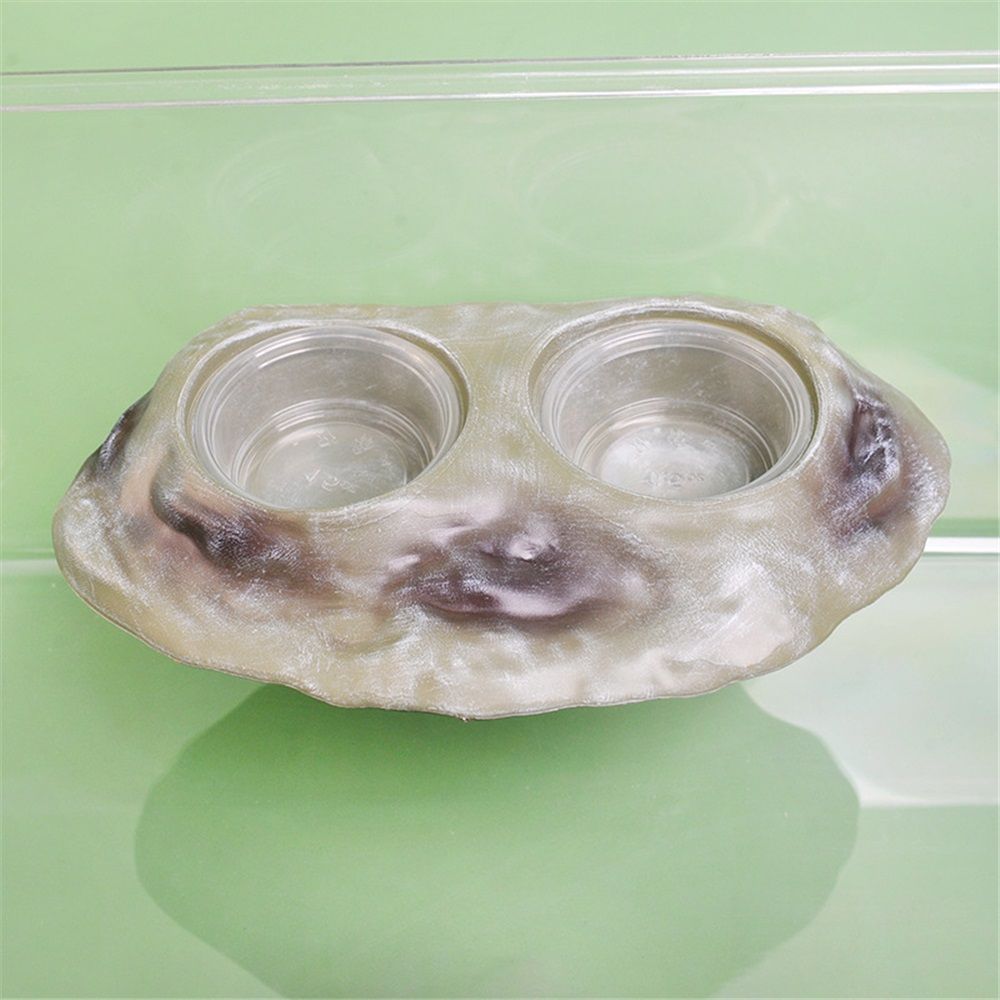 Tree dwelling pet food bowl lizard palace guard water bowl strong magnetic suspension fruit puree suction cup climbing pet feeder with 4PCS Feeding Cups (cyan)