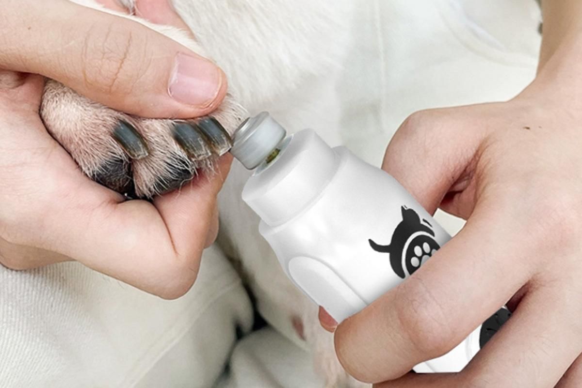Pet Nail Grinder with LED Display Dog Nail Trimmers With 3 Speeds For Small Large Dogs And Cats