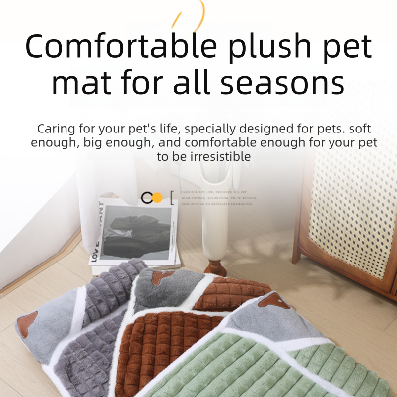 Grey S size Luxury Plush Pet Sleeping Mat, Thickened Warm Pet Bed Cushion for Dogs and Cats, Soft Fabric Pet Sofa Pad with Non-Slip Waterproof Base