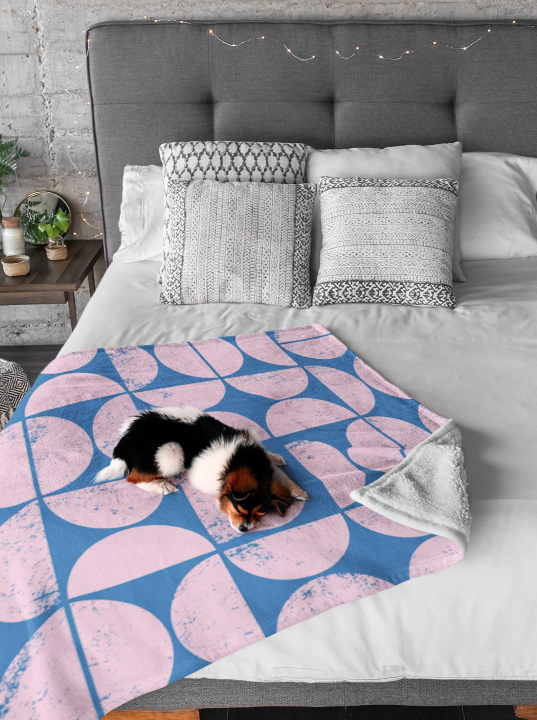 Soft Fleece Sherpa Dog Pet Blanket 100 x 75cm - Retro