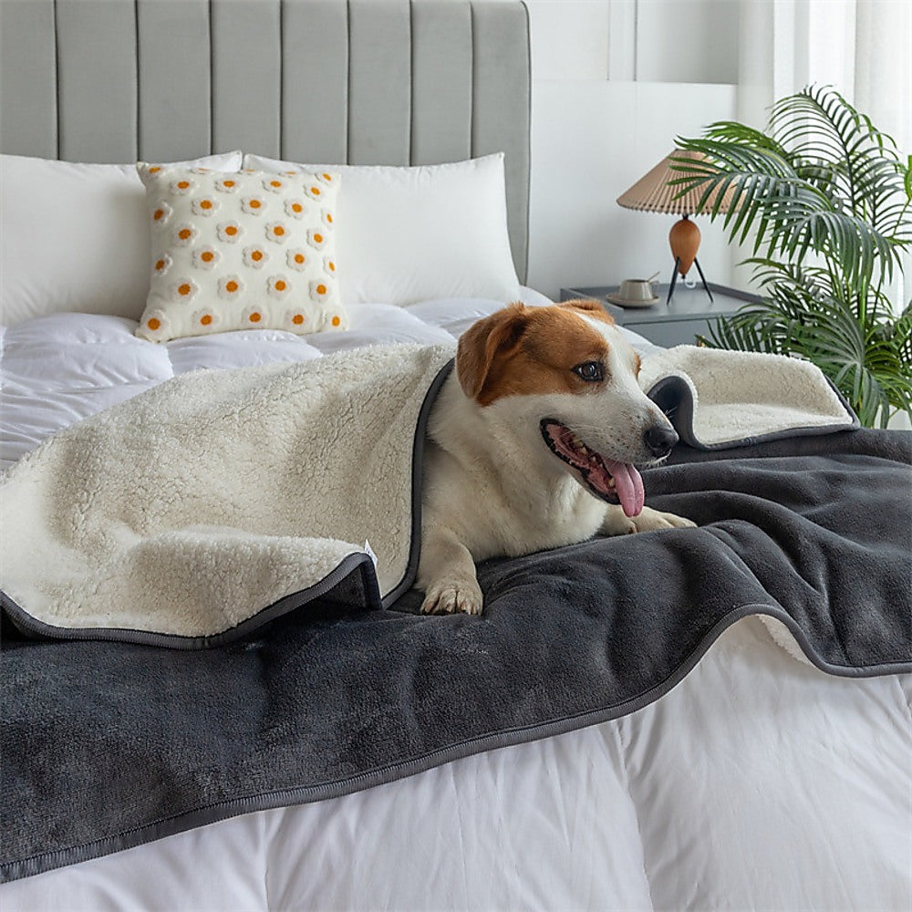 Premium Waterproof Reversible Pet Dog Blanket Bed Protects Couch Bed f Petsby | Pet Essentials